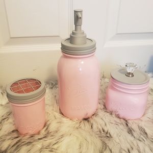 New Bathroom mason jar decor